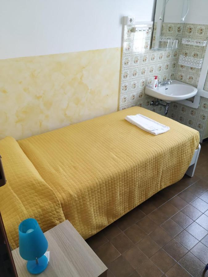 Ostello Cuneo Dış mekan fotoğraf